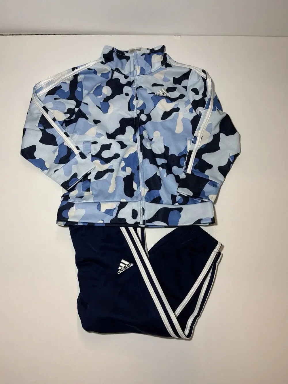 Baby Boy Adidas SweatSuit Size 24 Month